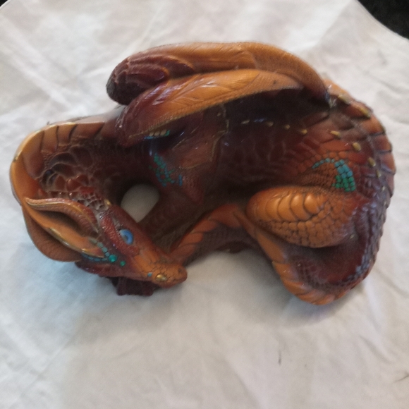 Windstone Mother Dragon In Copper Color